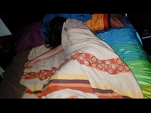 ❤️ Hoʻopiʻi ʻo Stepson i kona makuahine ʻōpio ʻoiai ʻo ia e hiamoe ana. ☑ Porn video ma haw.raceporn.ru